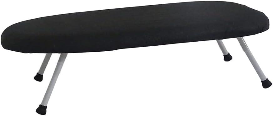 Une planche de table avec un revetement en coton, avec un format compact