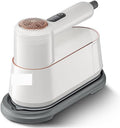 Ce fer a vapeur combine une emission de vapeur continue avec une fonction vapeur verticale